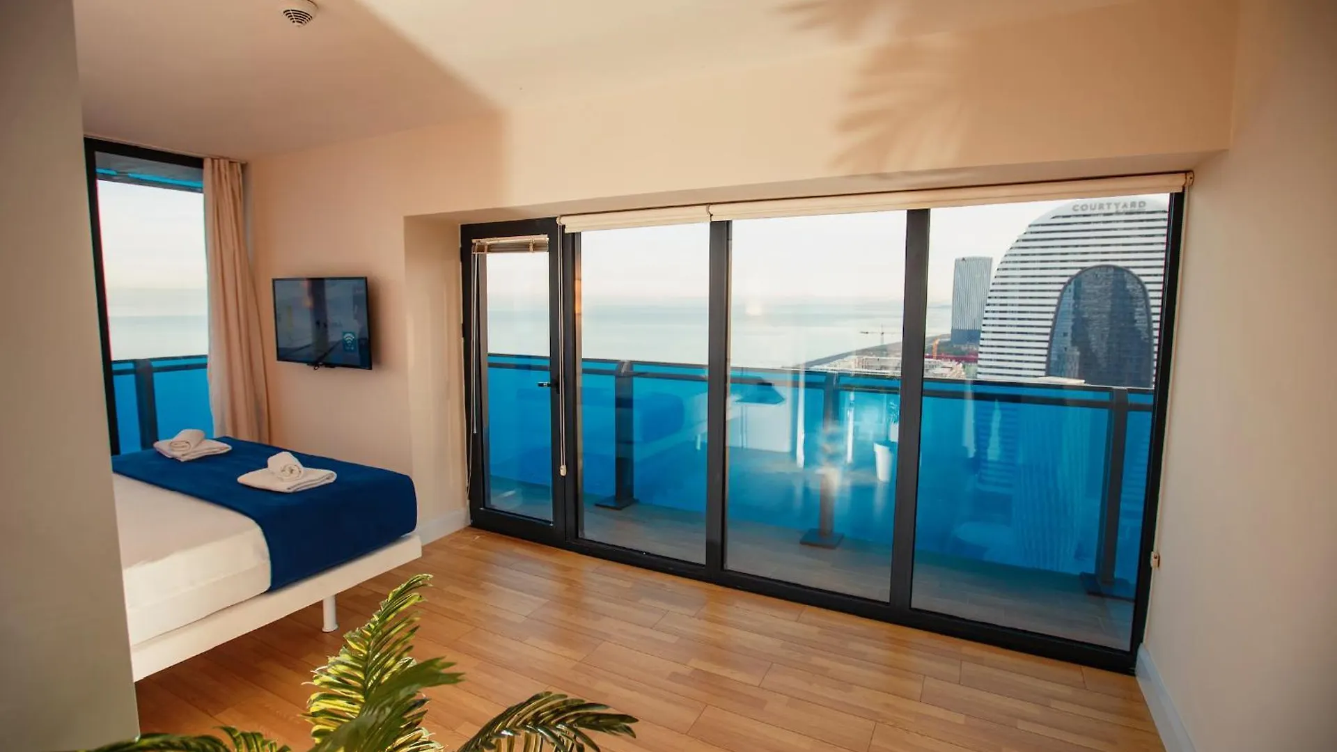 דירות באטומי Orbi City Balcony With Sea View