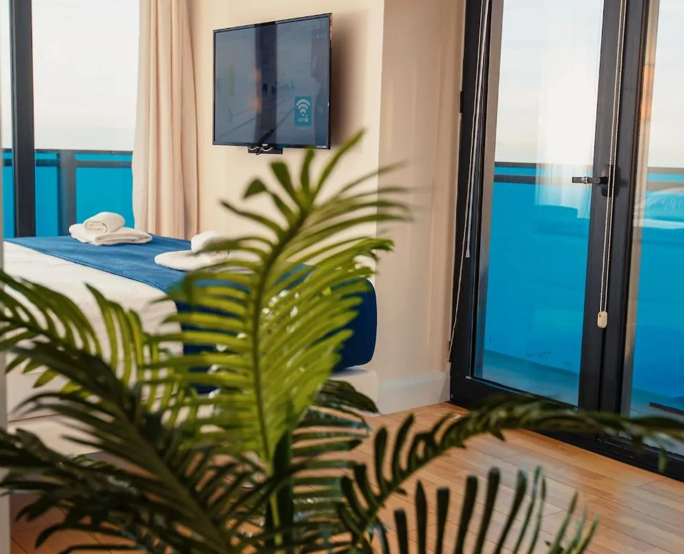 דירות באטומי Orbi City Balcony With Sea View גאורגיה